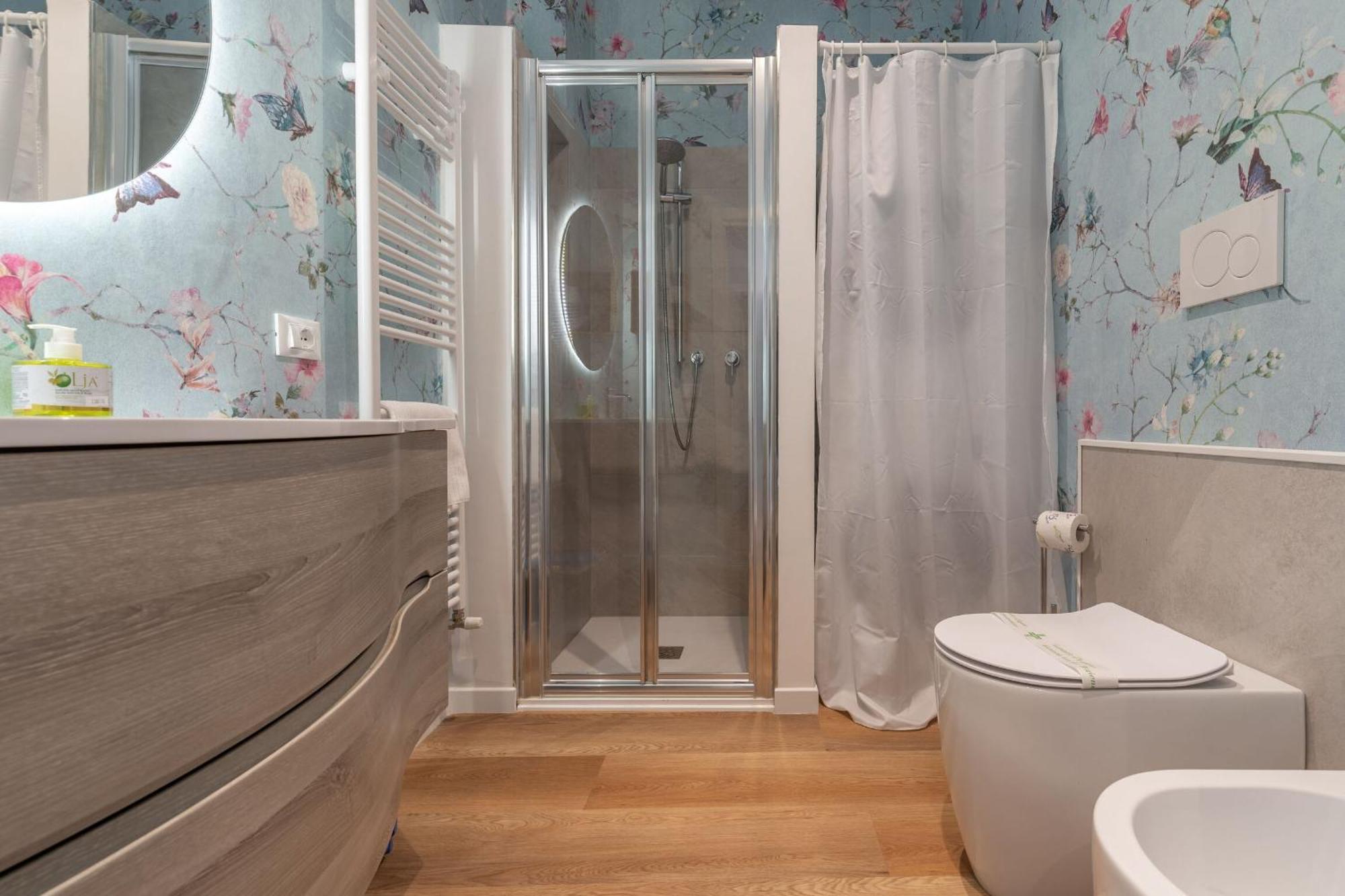 Italian Experience- Ancona City Apartment Bagian luar foto